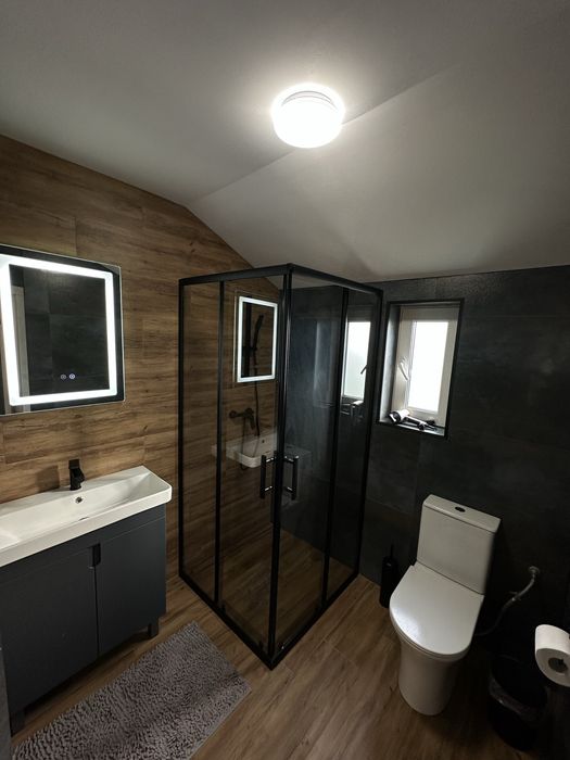 Продається готовий котедж в с.Яблуниця під бізнес або для життя