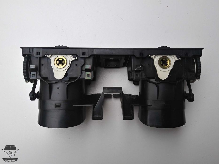 Решетки обдува воздуховод дефлектор Шкода Октавия Тур