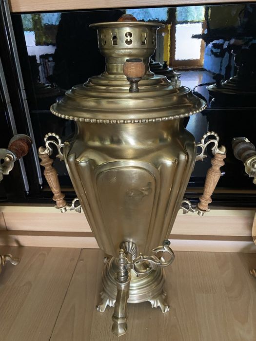 Продаётся царский самовар циганская рюмка