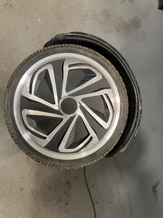 Deskorolka elektryczna Hoverboard