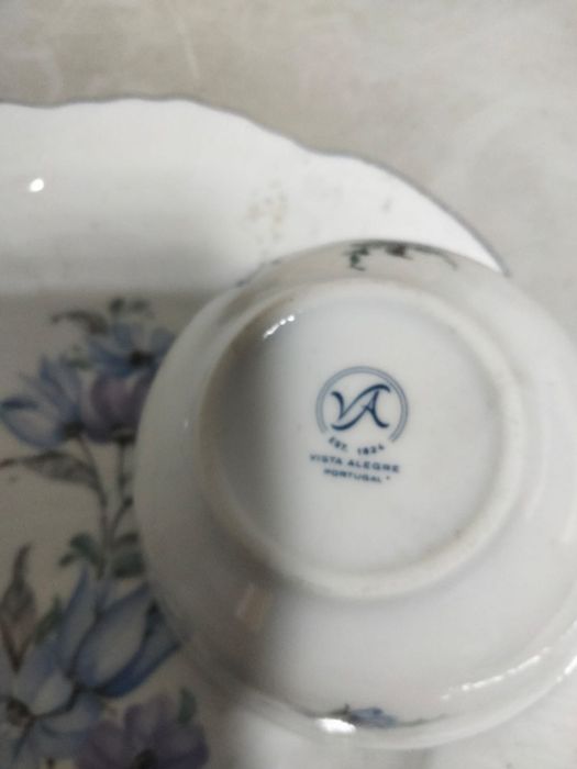 Vista Alegre - Serviço completo Jantar, chá e café 12 pessoas