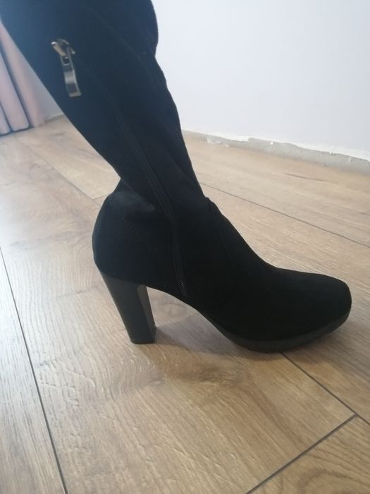 Kozaki długie za kolano