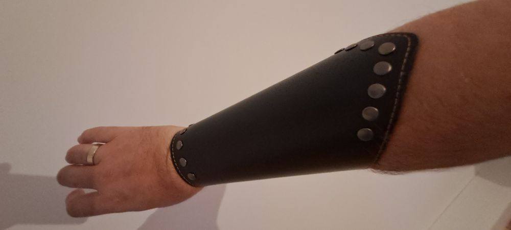 Opaska ma przedramie,  Karwasz