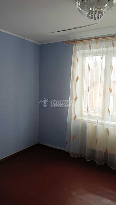 Продається 4х к квартира з Гаражем