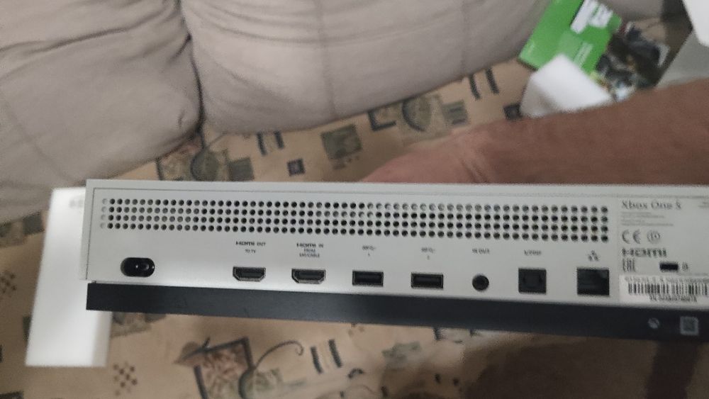 Ігрова приставка XBOX ONE 1TB
