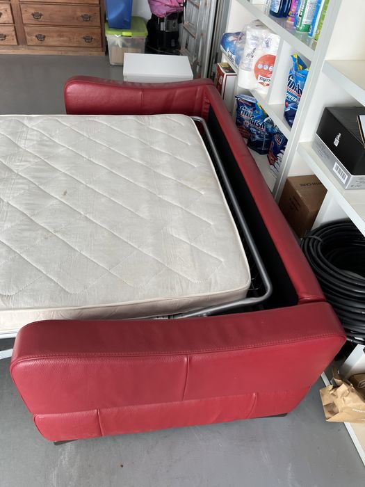 Sofá-cama Divani Divani em pele 3 lugares