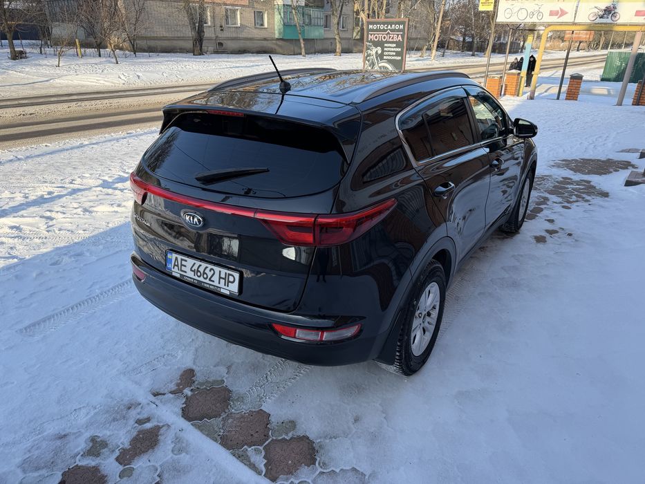 Продам Кіа Спортедж не фарбоване 2.0 автомат