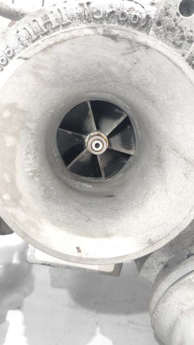 TURBO BMW N47 / N47N 116/118d Serie 1/3/X (E8x/F2x/E9x/F3x/E83) 184671-10 DE  IHI