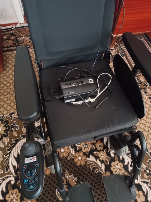 Электроколяска для инвалидов