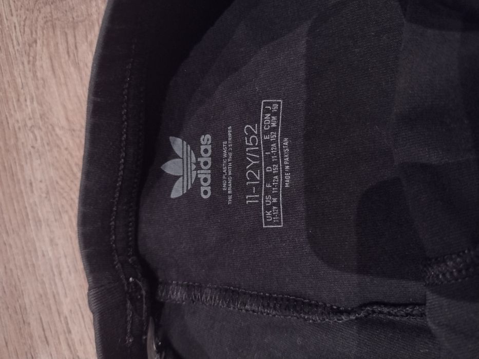 Legginsy Adidas 152