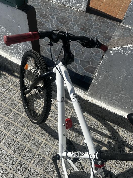 bicicleta usada em boas condicoes
