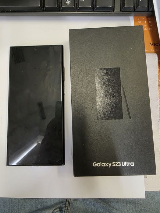 Vendo Galaxy S23 Ultra 5GB / 512GB Preto