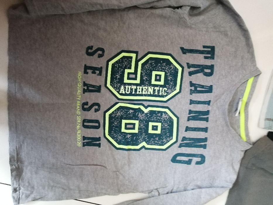 Bluzeczki dla chłopca roz. 158-164 cm, zestaw