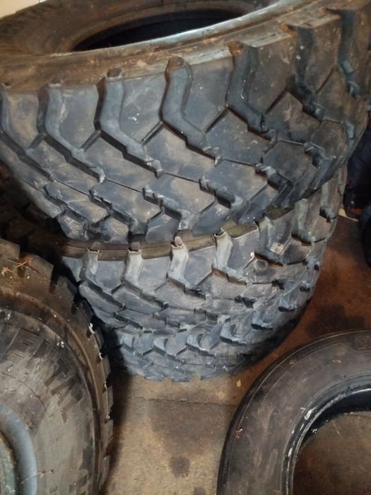 Opony 295/85/20 Continental