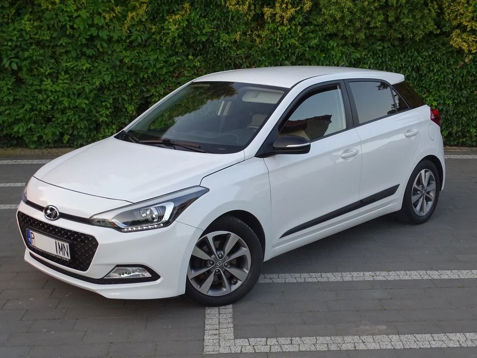 Hyundai i20 1.1 disel 75 KM Zarejestrowany Czujniki parkowania