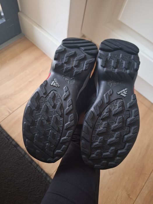 Buty adidas trekingowe dla dziecka