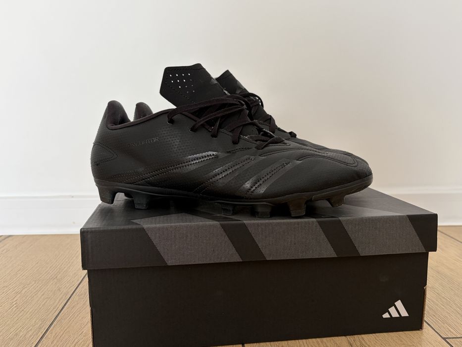 Korki Adidas predator club FxG