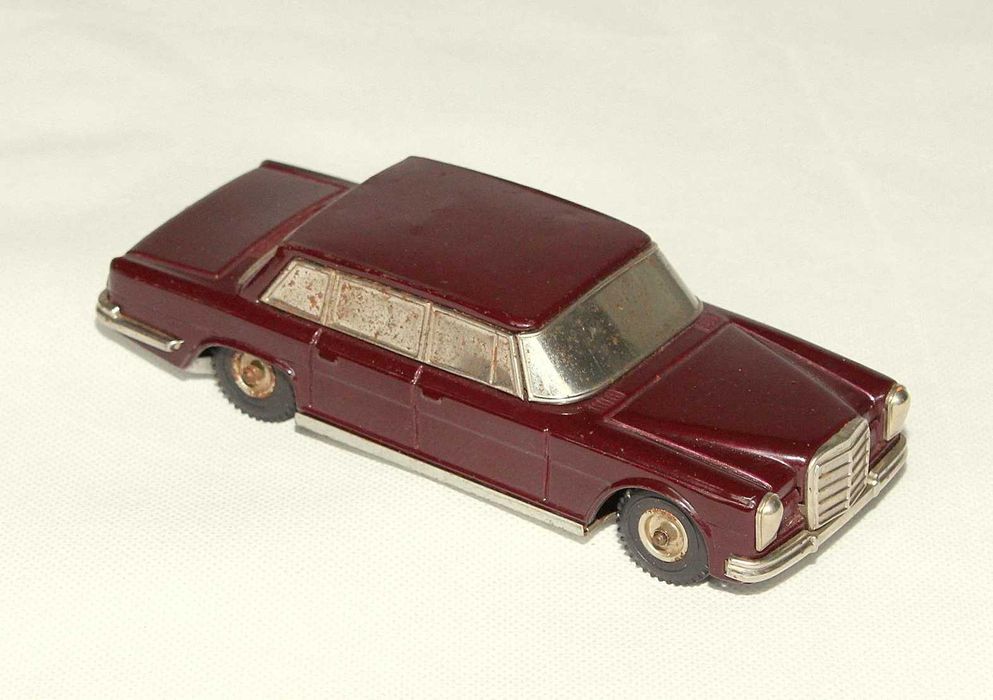Stara zabawka autko mercedesl vinage gdr prl