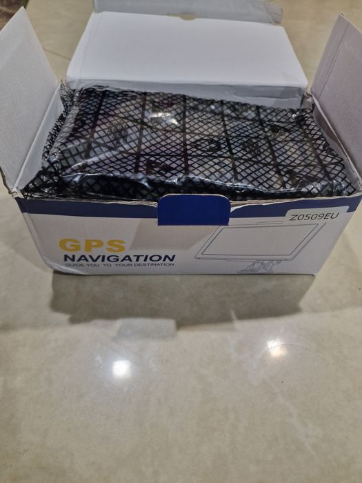 navegação GPS portátil para veículos, especificamente o modelo Z0509EU