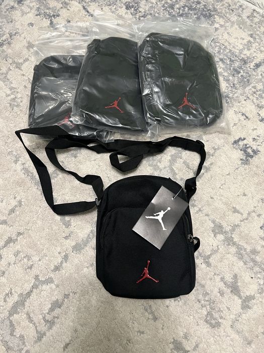 Сумка Jordan та C.P COMPANY