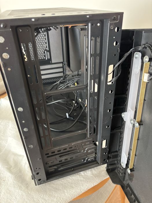 Caixa PC Kolink Inspire K6 RGB Micro-ATX (Como Nova + Caixa Original)