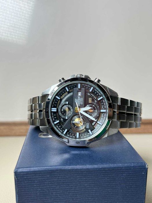 Годинник Casio Edifice Classic EFR-556D-1AVUEF