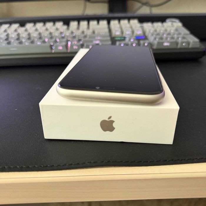 iPhone 11 128 GB айфон 11 White физ. SIM