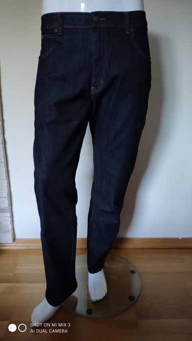 Wrangler Texas Slim Dark Rinse męskie jeansy rozm 38/32