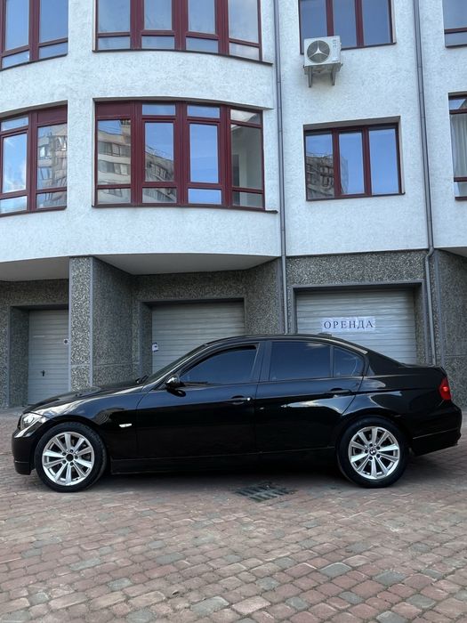 Продам BMW E90 !