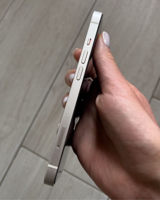 IPhone 13 128gb бв