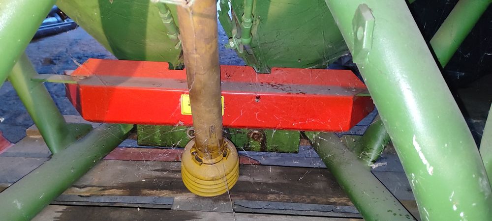 Rozsiewacz Amazon ZAF talerzówka Famarol  2,4m,brony ciężkie hydraul