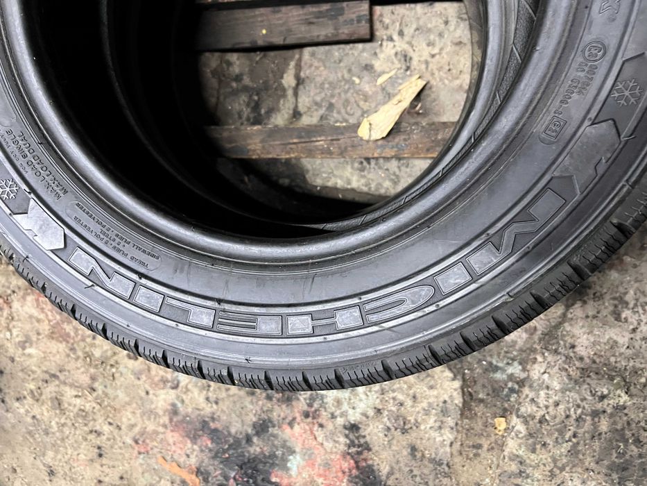 Шини 195/65 r16C MICHELIN  Висота протектора 10мм.