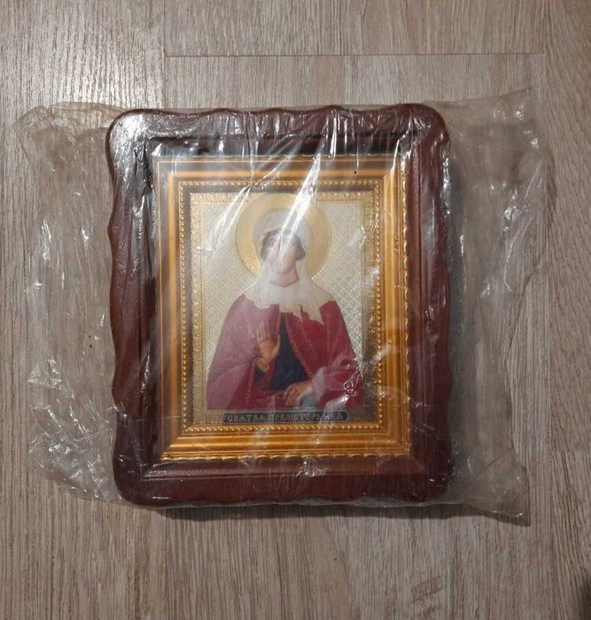 Новая икона Святая Анна в деревянном киоте 18*16