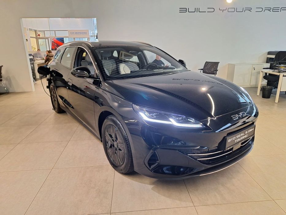BYD Seal 6 BYD Seal6 Tourning DM-i 1,5 Plug-in wersja Boost 184 KM