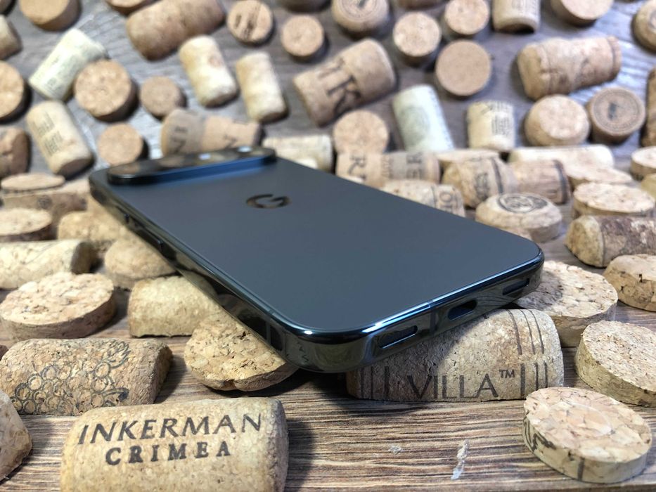 Google Pixel 10 Pro 16/128Gb Obsidian. Open box, 5 циклів заряду!