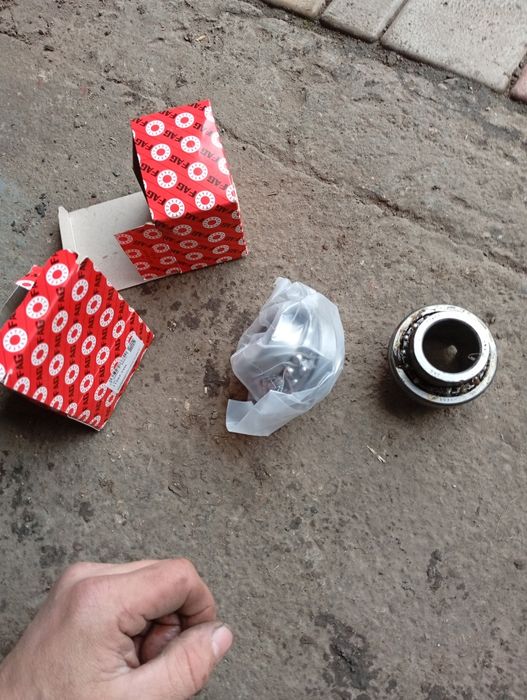 Продам запчастини