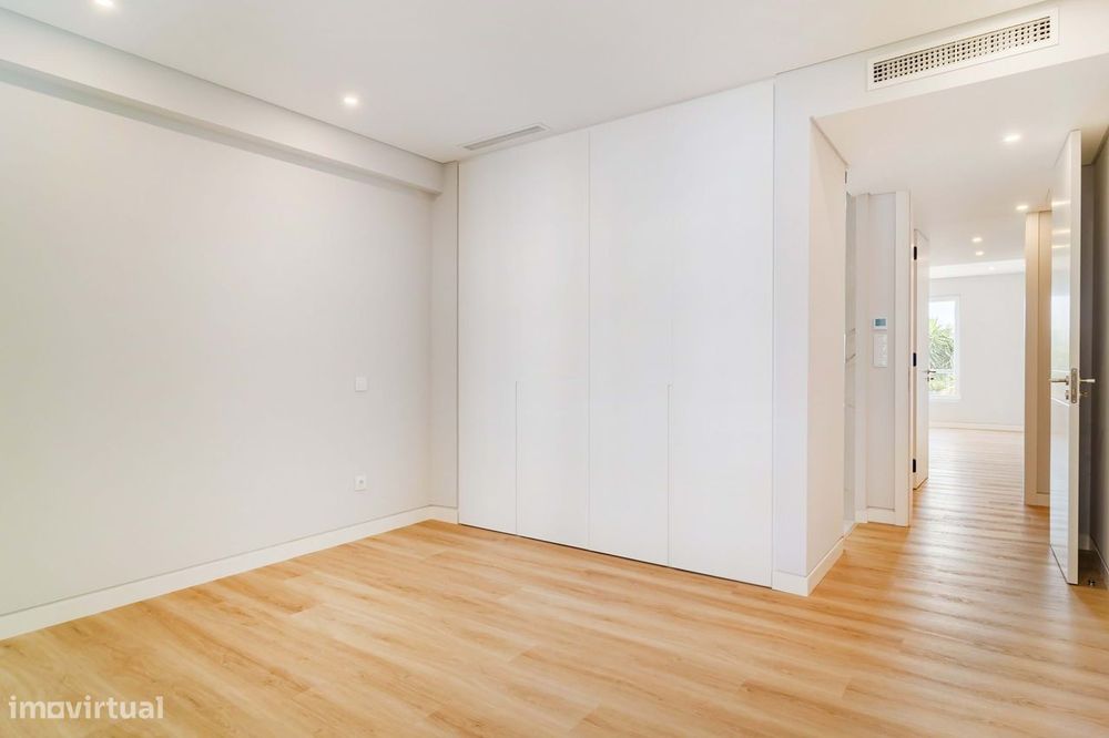 Apartamento T3+1 Venda em Carcavelos e Parede,Cascais