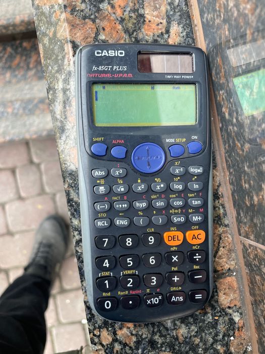 Математичний калькулятор casio