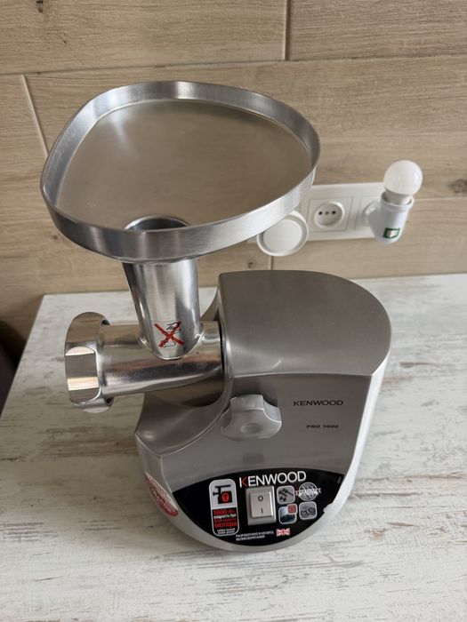 Мясорубка Kenwood MG515 Pro 1600