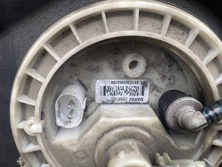 Паливний бак Bmw X5 F15