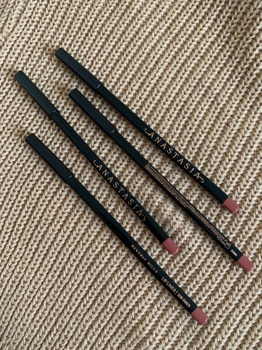 Олівці Givenchy MAC Lancome Kiko Milano Laura Mercier MAKE UP ARTIST