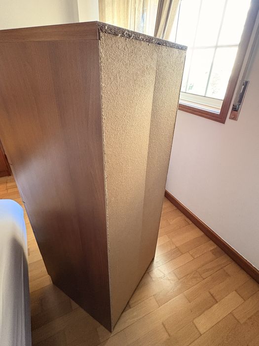 Cómoda com 6 gavetas – funcional e elegante