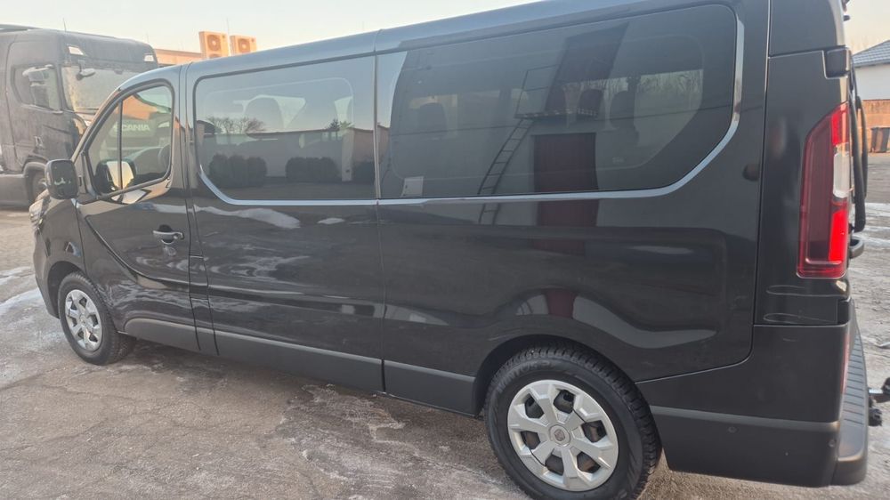 Renault Trafic Sprzedam samochód RENAULT  TRAFIC 2023 R