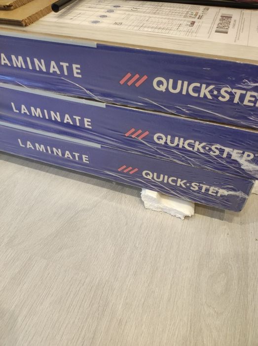 Якісний Ламінат quick step. Водостійкий