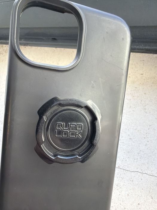 Capa Quad Lock Iphone 15