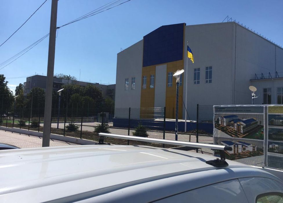Новые Аэропоперечины Q9 - GC4 на крышу Рено Кенго в штатные места