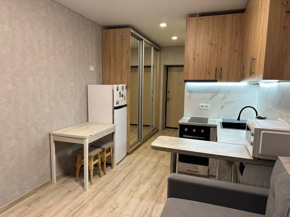 ТЕРМІНОВО!!! Продам квартиру з новим ремонтом!Без комісії