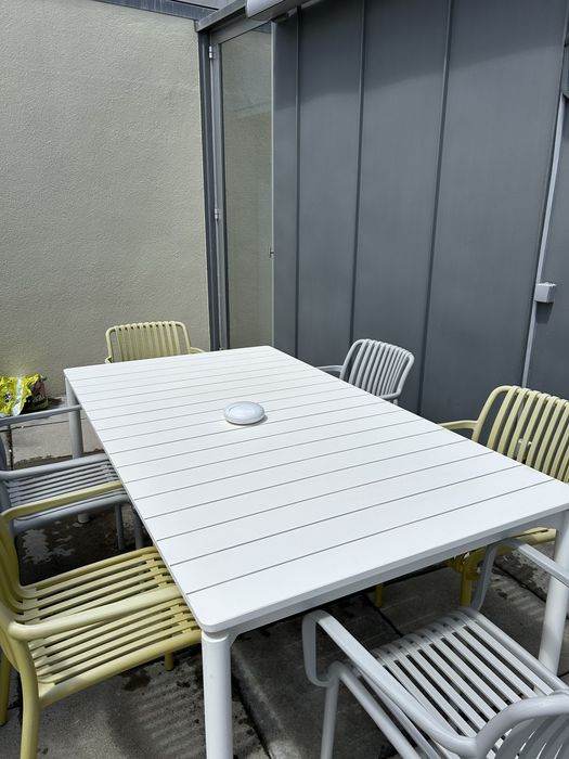 Kavehome - mesa extensivel e 6 cadeiras exterior