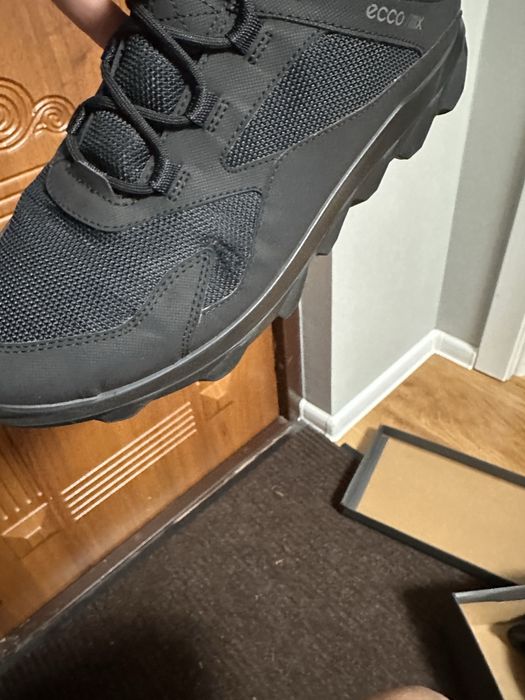 Чоловічі кросівки Ecco