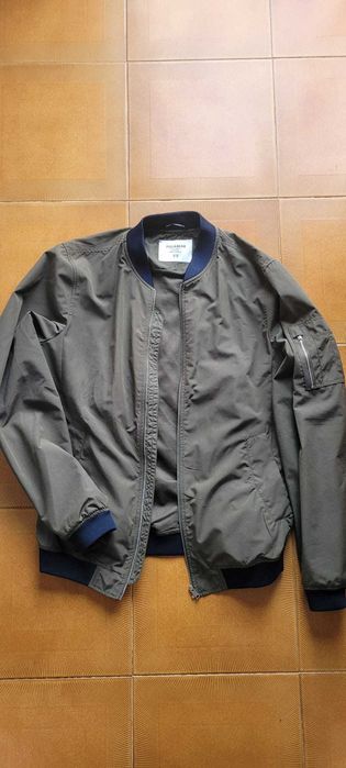Casaco Bomber Jacket (Medium) - Olive Green (Pull&Bear)